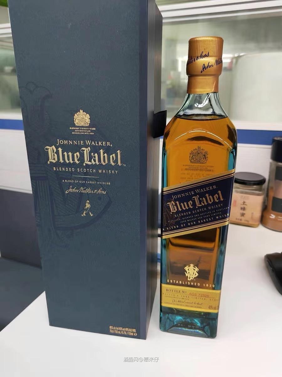 新的一年继续喝喜欢的酒