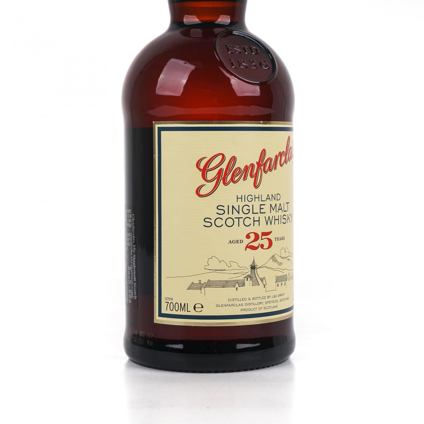 Glenfarclas 格兰花格 25年 圆筒 700ML