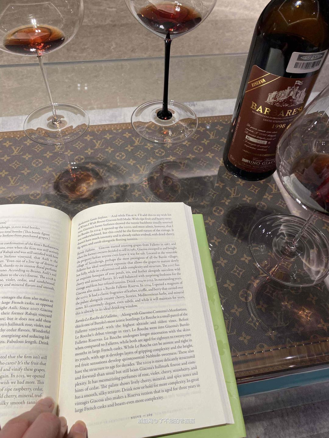 Giacosa的铁杆粉丝应该都认识这瓶酒，已经处于巅峰期了，…