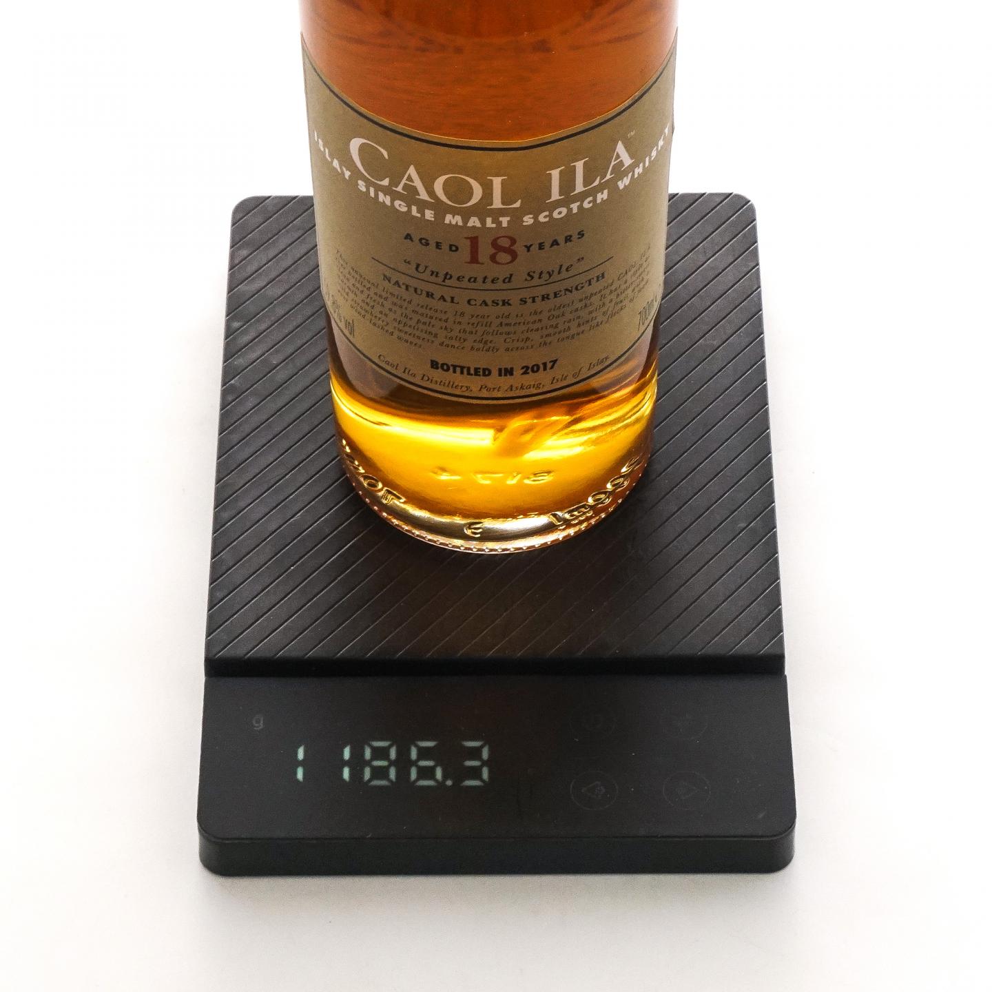 Caol Ila 卡尔里拉 18年/Laphroaig 拉弗格 10年 700ml+750ml 2瓶组