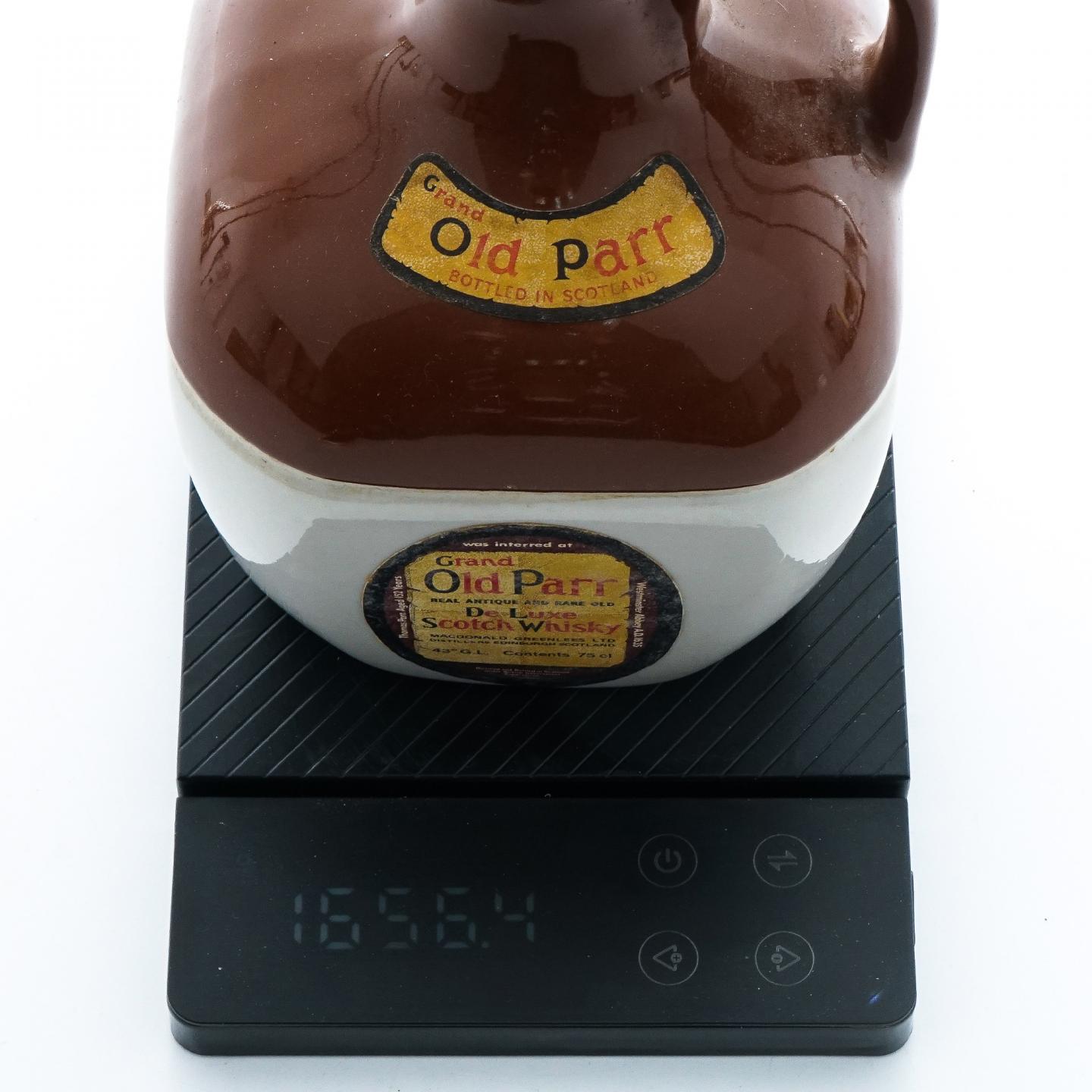 Grand Old Parr 调和 De Luxe Scotch Whisky 瓷瓶 750ml