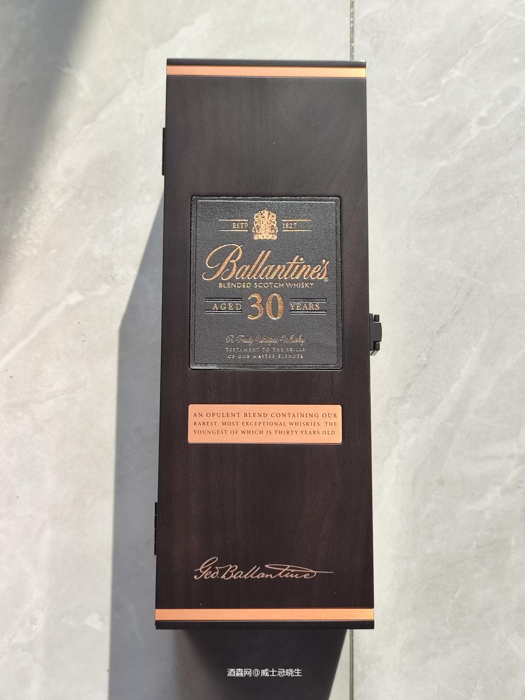 百龄坛®30年调配苏格兰威士忌