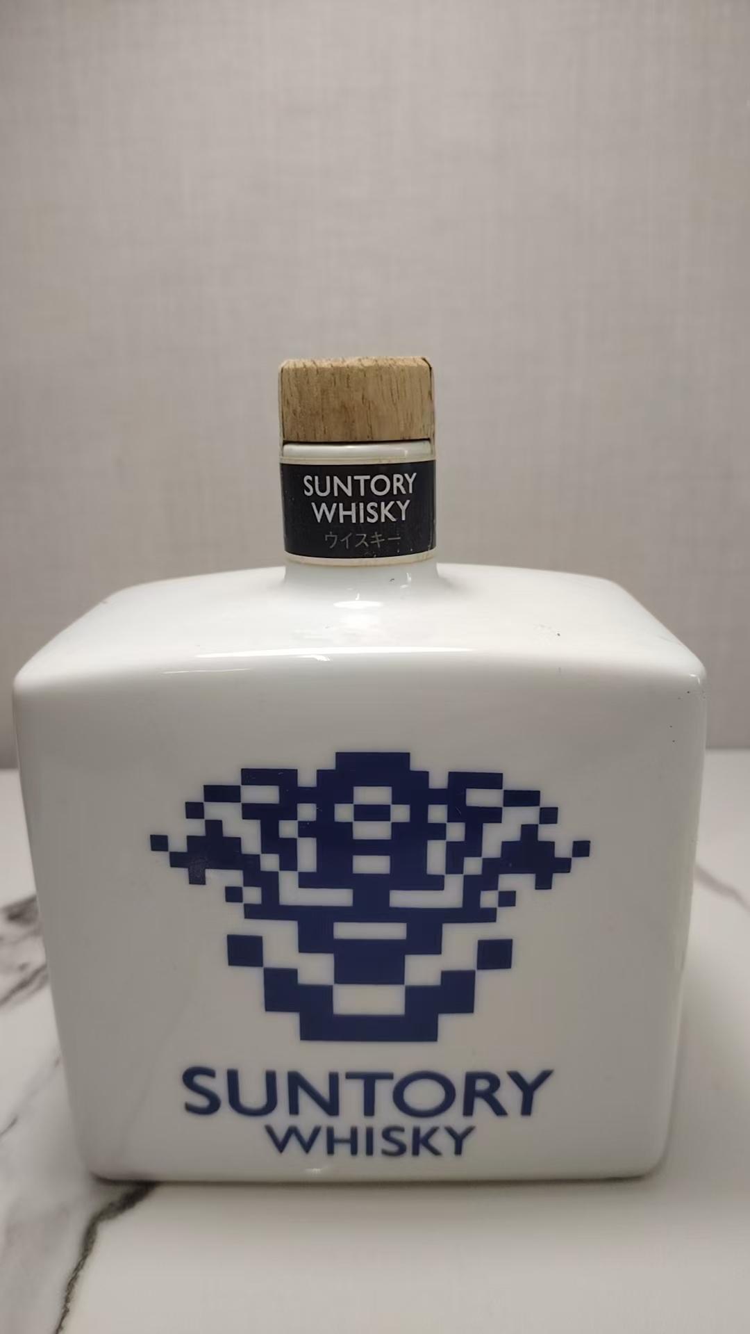 山崎17年 1990年 山崎蒸馏所 绝版金花标 「总裁就任纪念」有田烧