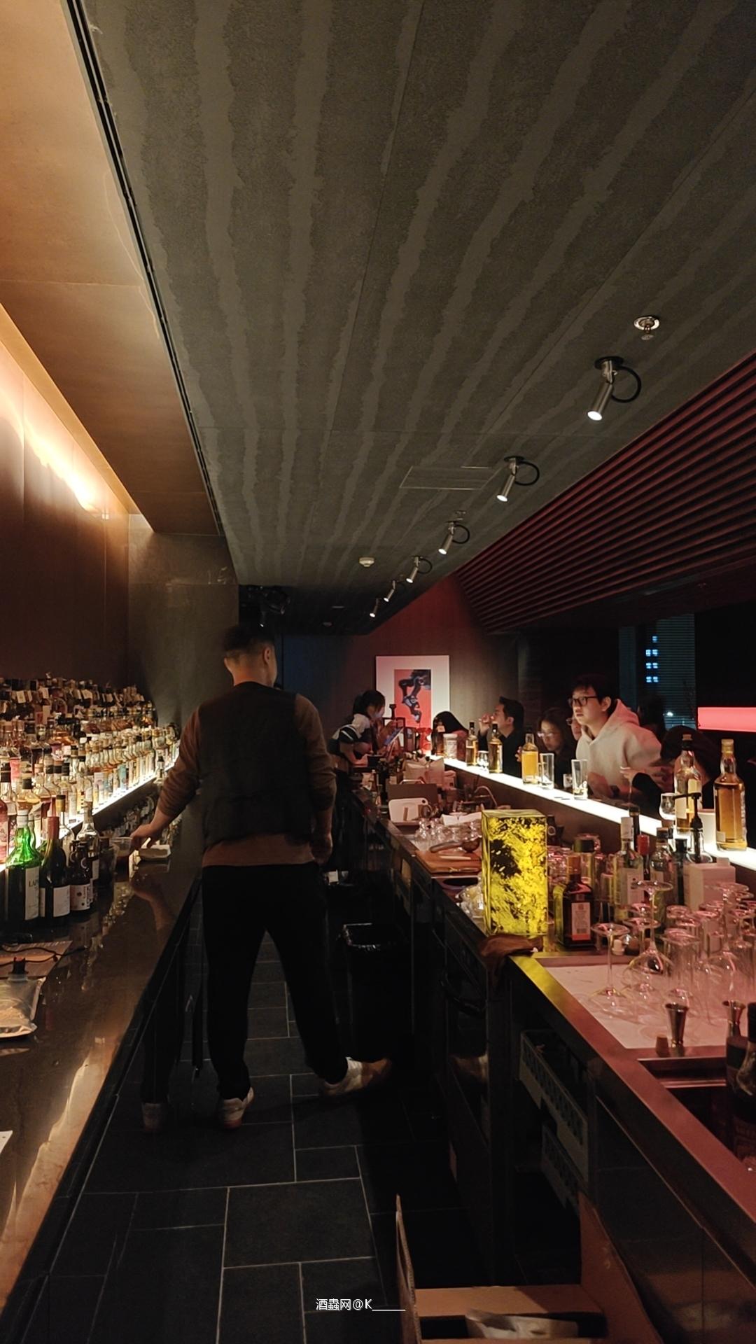 还有年轻人为了爱好而做Bar。果然95后和00后是未来的主力