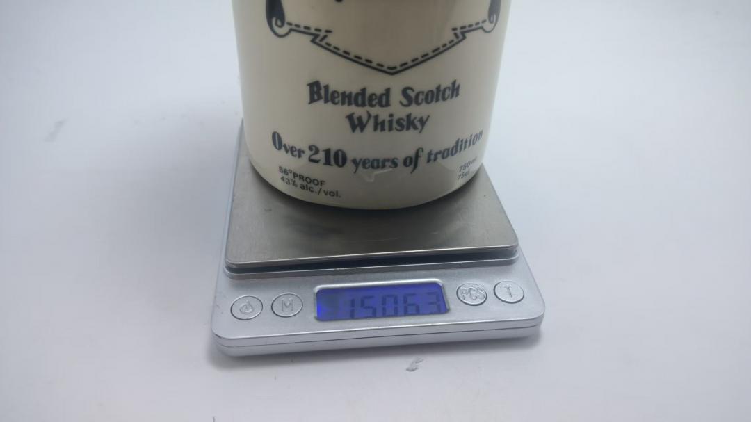 Usquaebach 老版陶罐装调和苏格兰威士忌｜Stone Flagon｜约1960-70年代