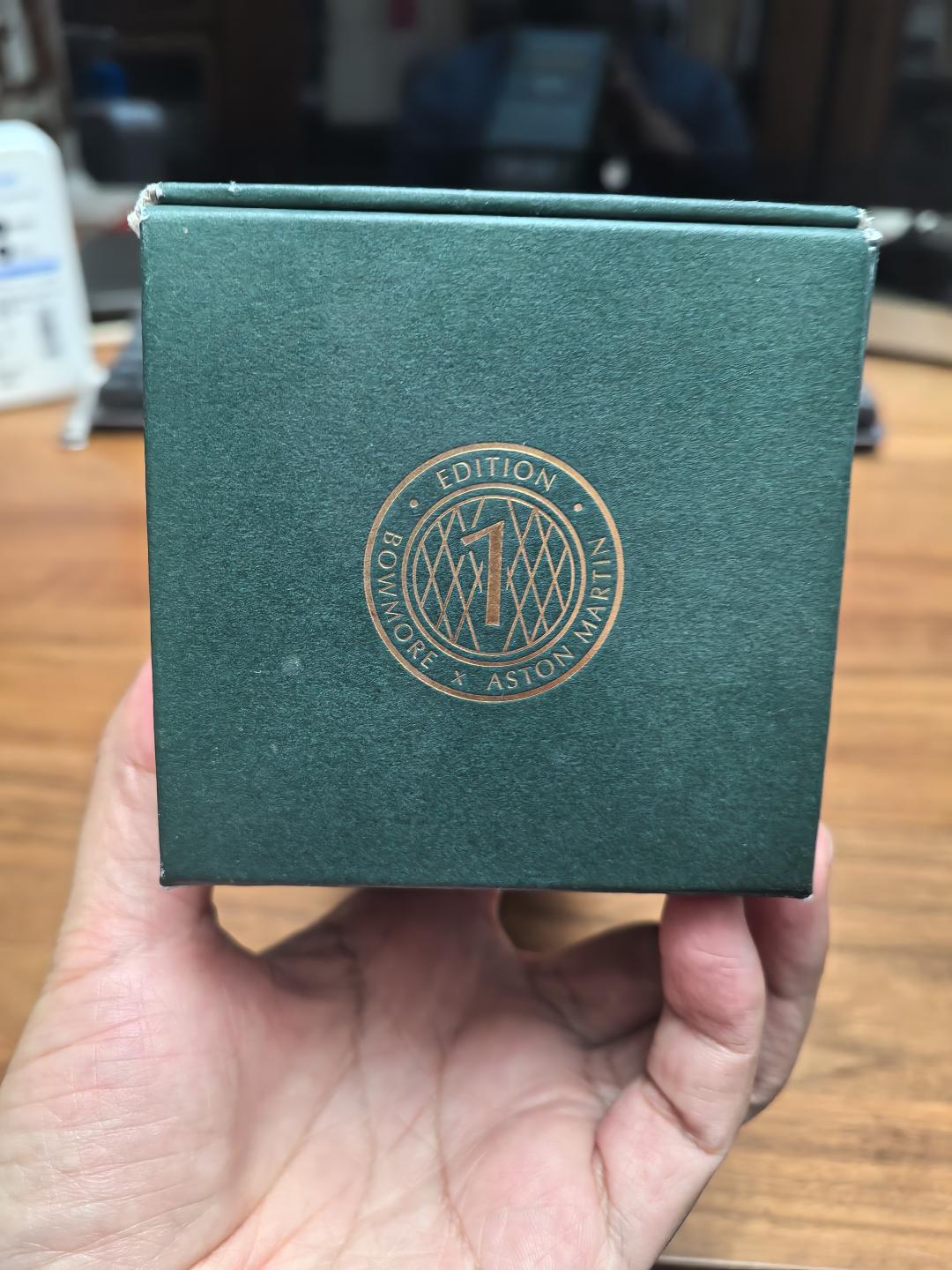 波摩阿斯顿马丁10年1升装