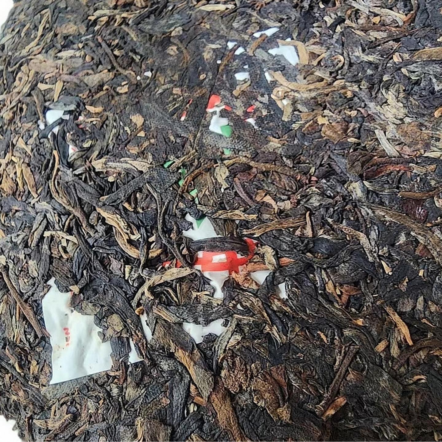 2000年 勐海茶厂出品 陆游一首诗 一饼*357克