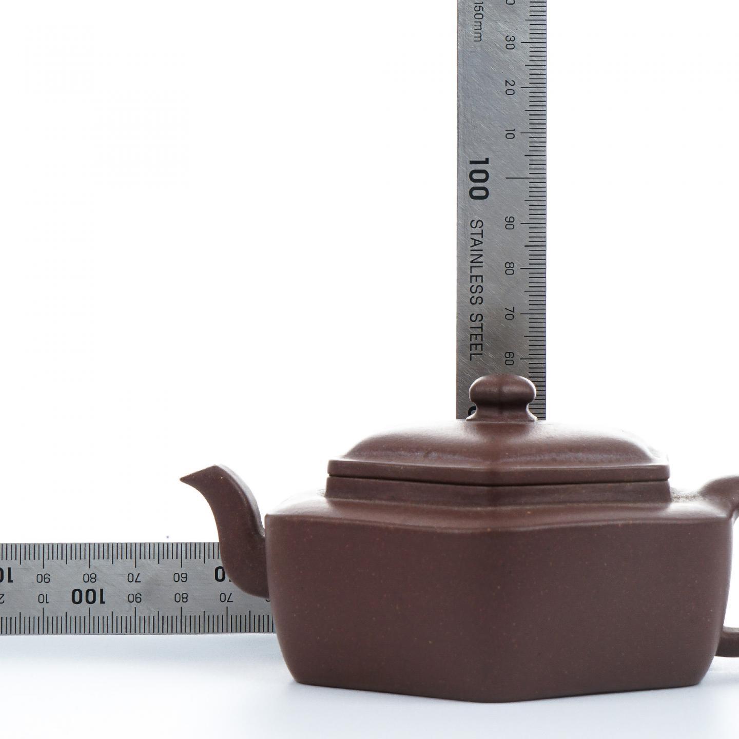 王蜀云（九瀚） 六方折肩 紫砂壶 2016年 约180cc 高约57mm