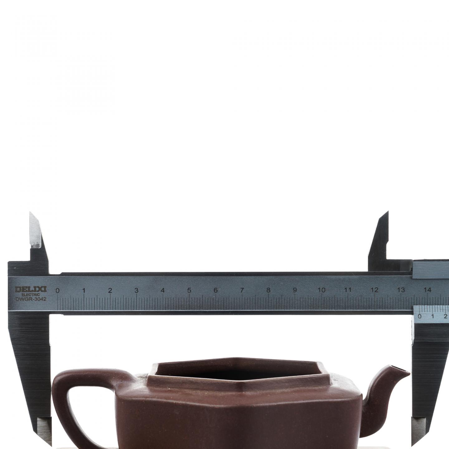 王蜀云（九瀚） 六方折肩 紫砂壶 2016年 约180cc 高约57mm