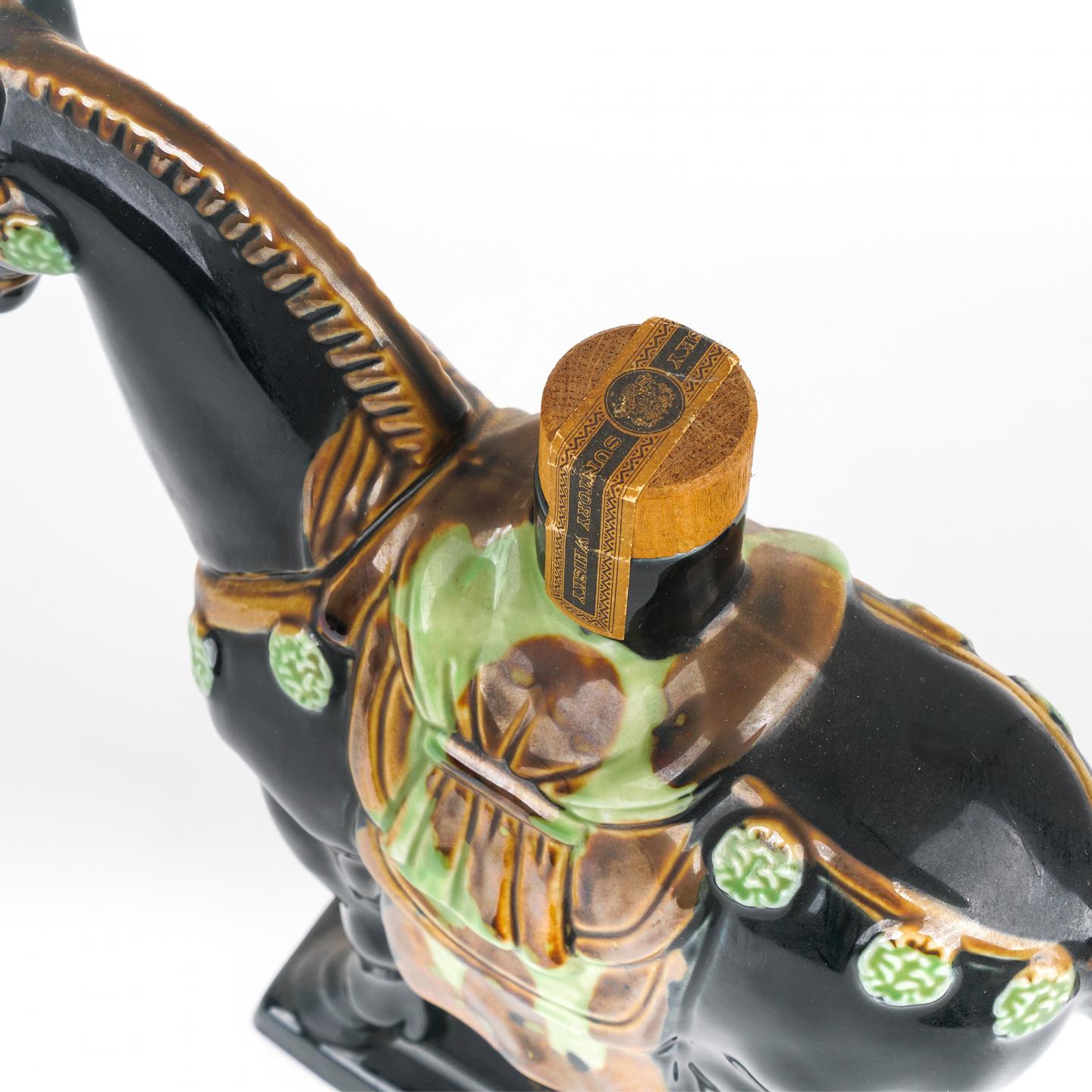 三得利 1990 生肖马纪念瓶 600ml