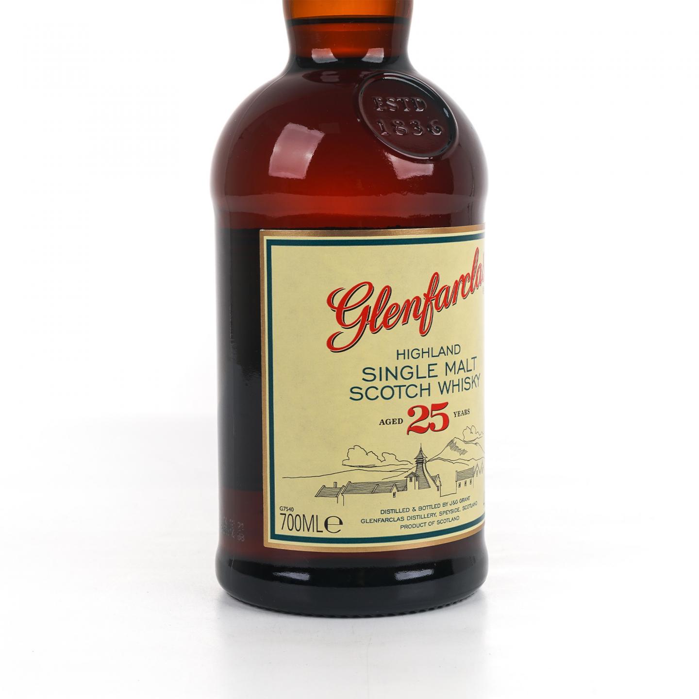 Glenfarclas 格兰花格 25年 圆筒 700ml