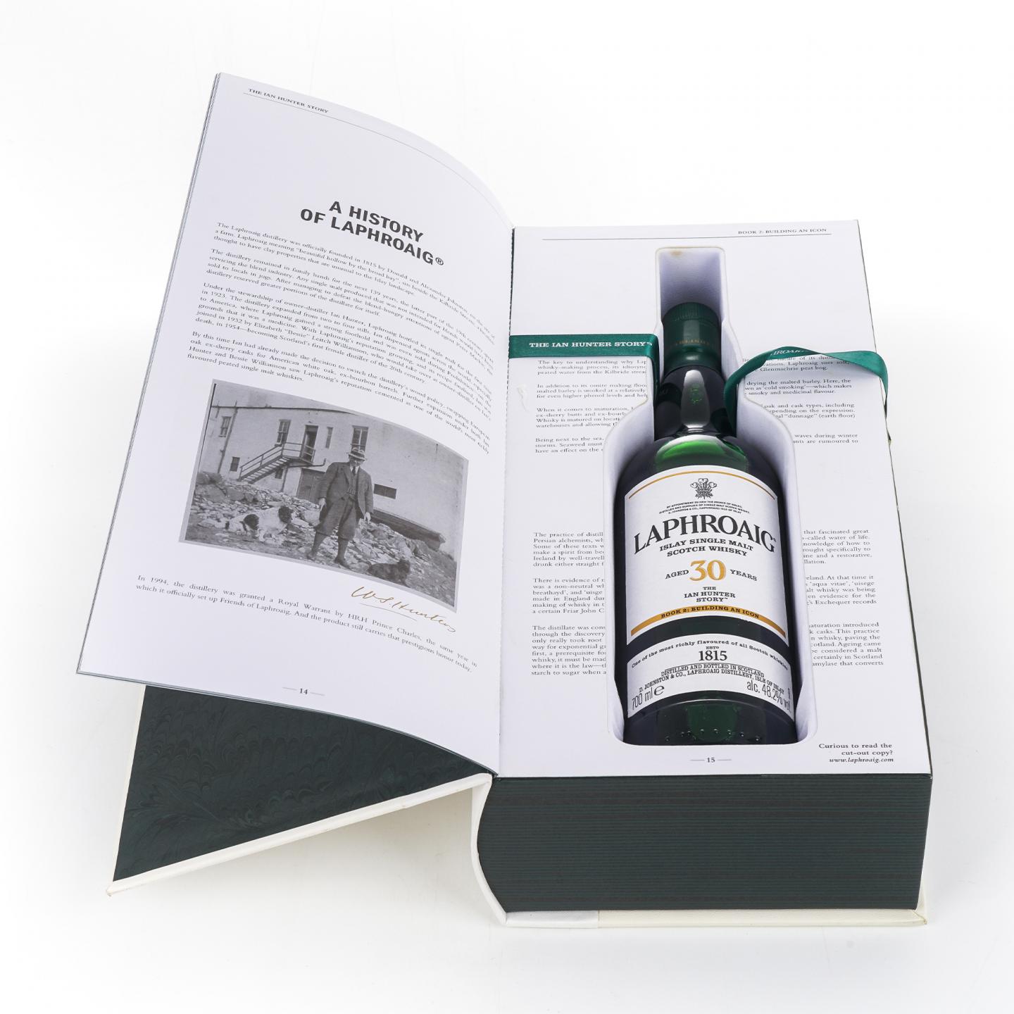 Laphroaig 拉弗格 30/33年 伊恩·亨特之书 1-3版 3支组