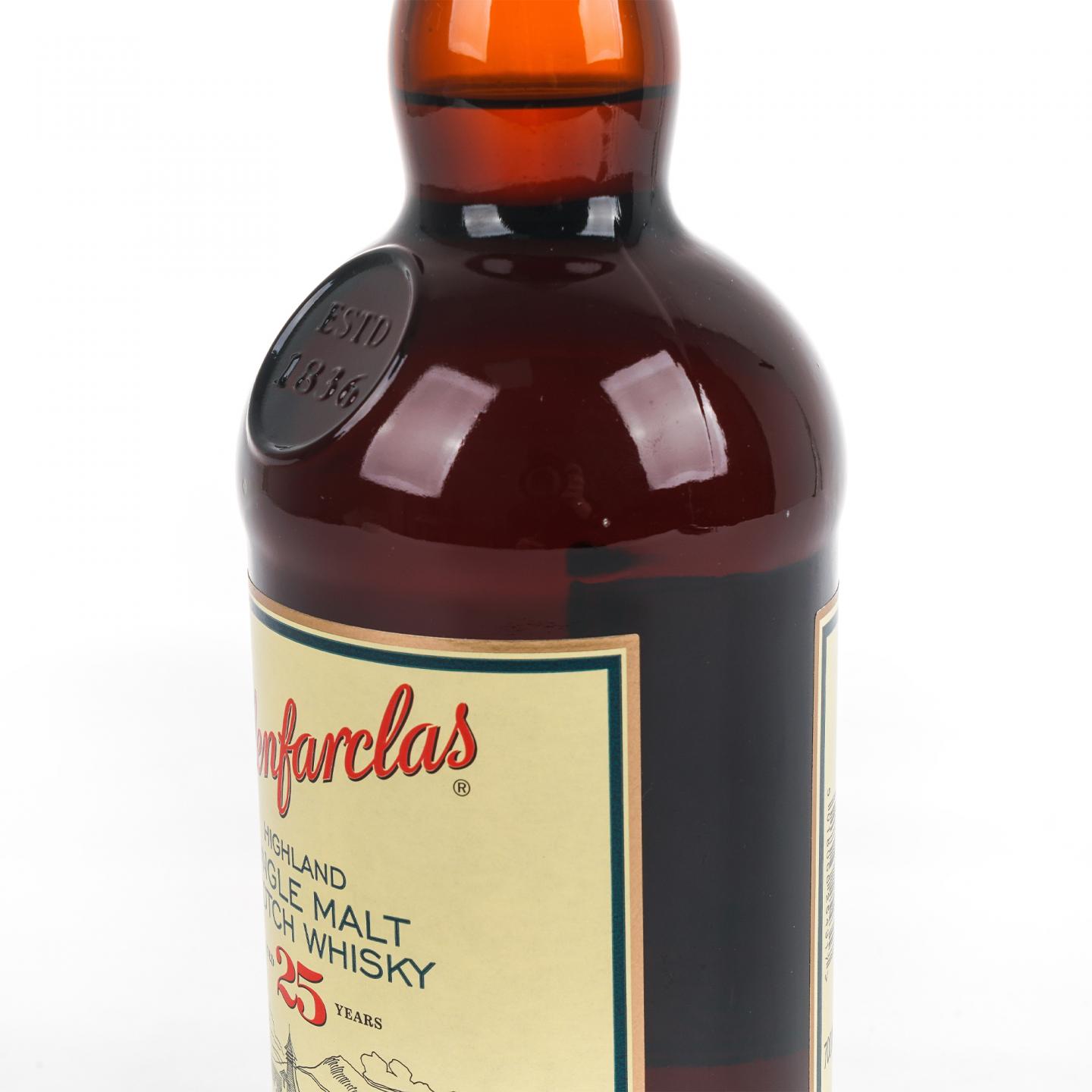 Glenfarclas 格兰花格 25年 圆筒 700ml