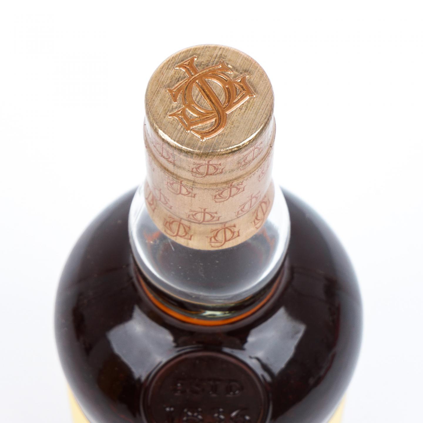 Glenfarclas 格兰花格 1975-2015 家族桶#1185