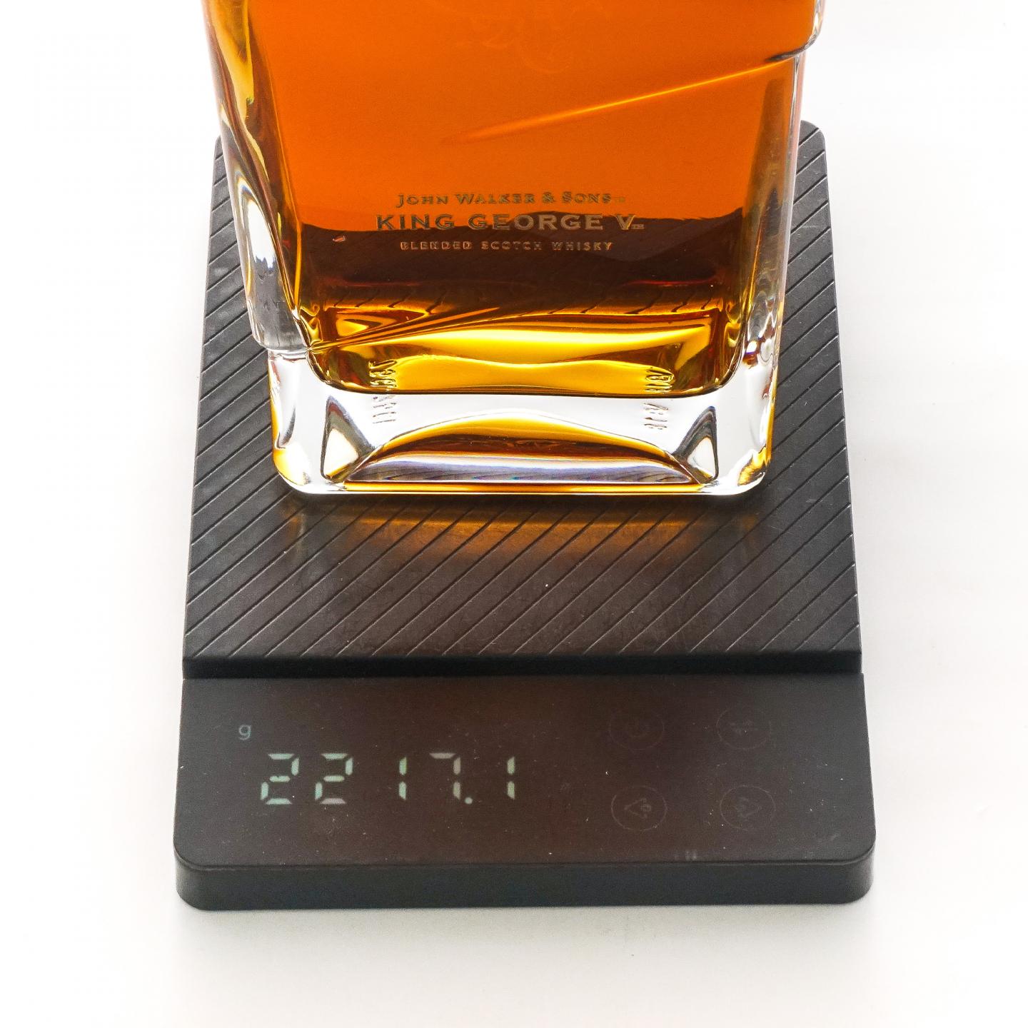 Johnnie Walker 尊尼获加 2022 英皇乔治五世「万里鹏程」特别版 750ml 礼盒