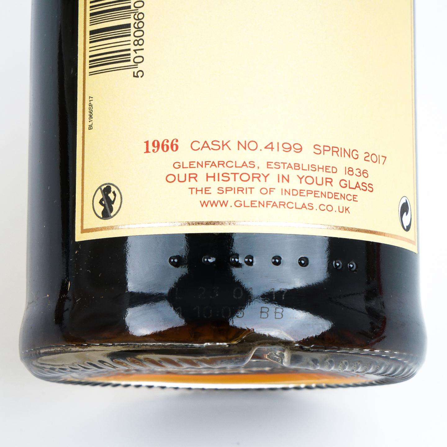 Glenfarclas 格兰花格 1966-2017 家族桶 雪莉单桶#4199