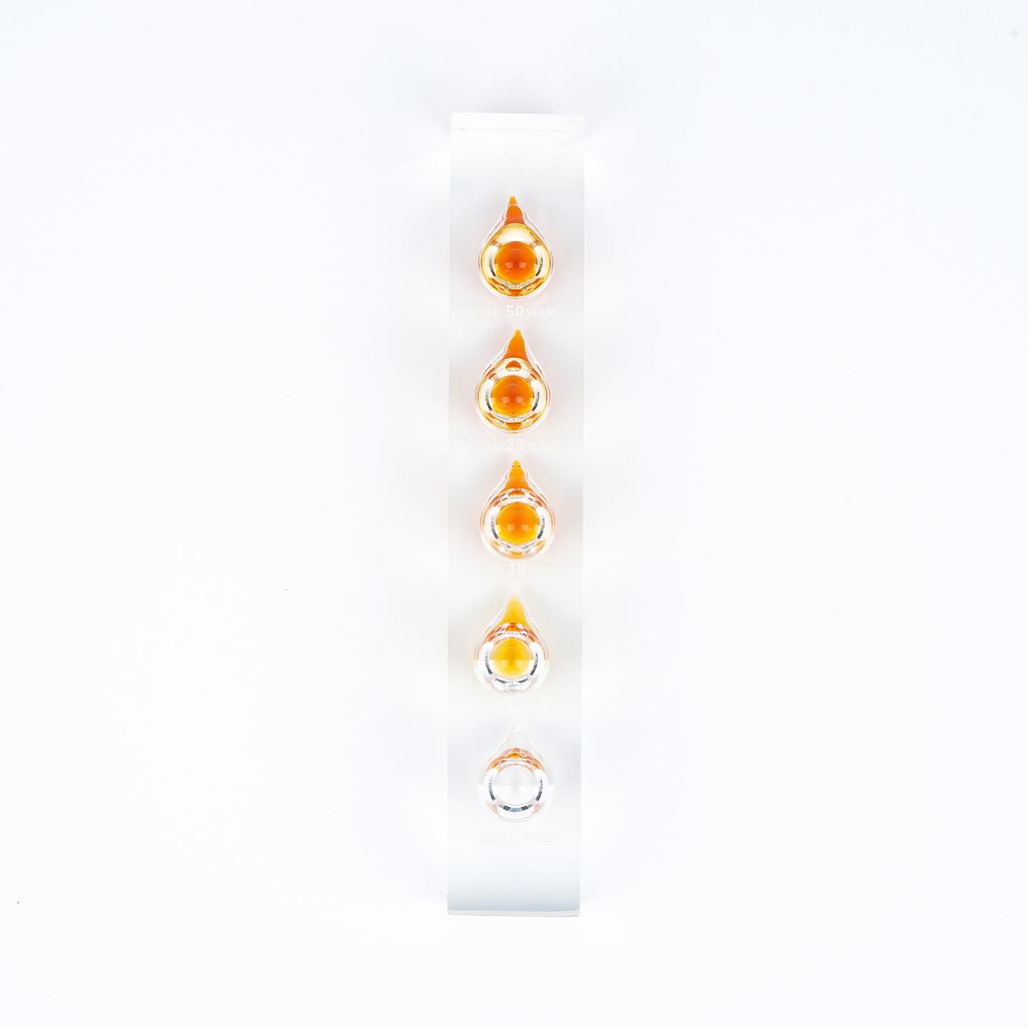 山崎 威士忌展示摆件 含50 25 18 12 0年酒液