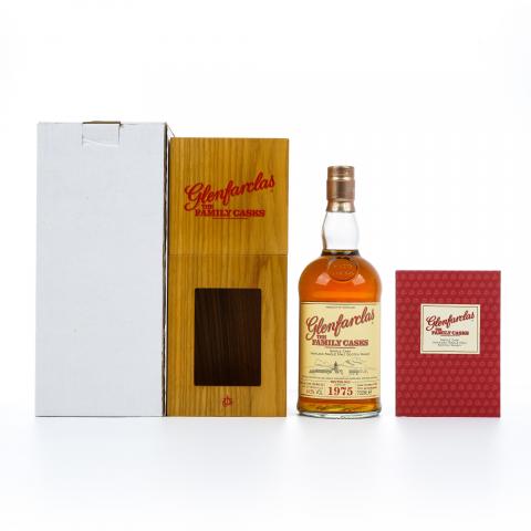 Glenfarclas 格兰花格 1975-2015 家族桶#1185