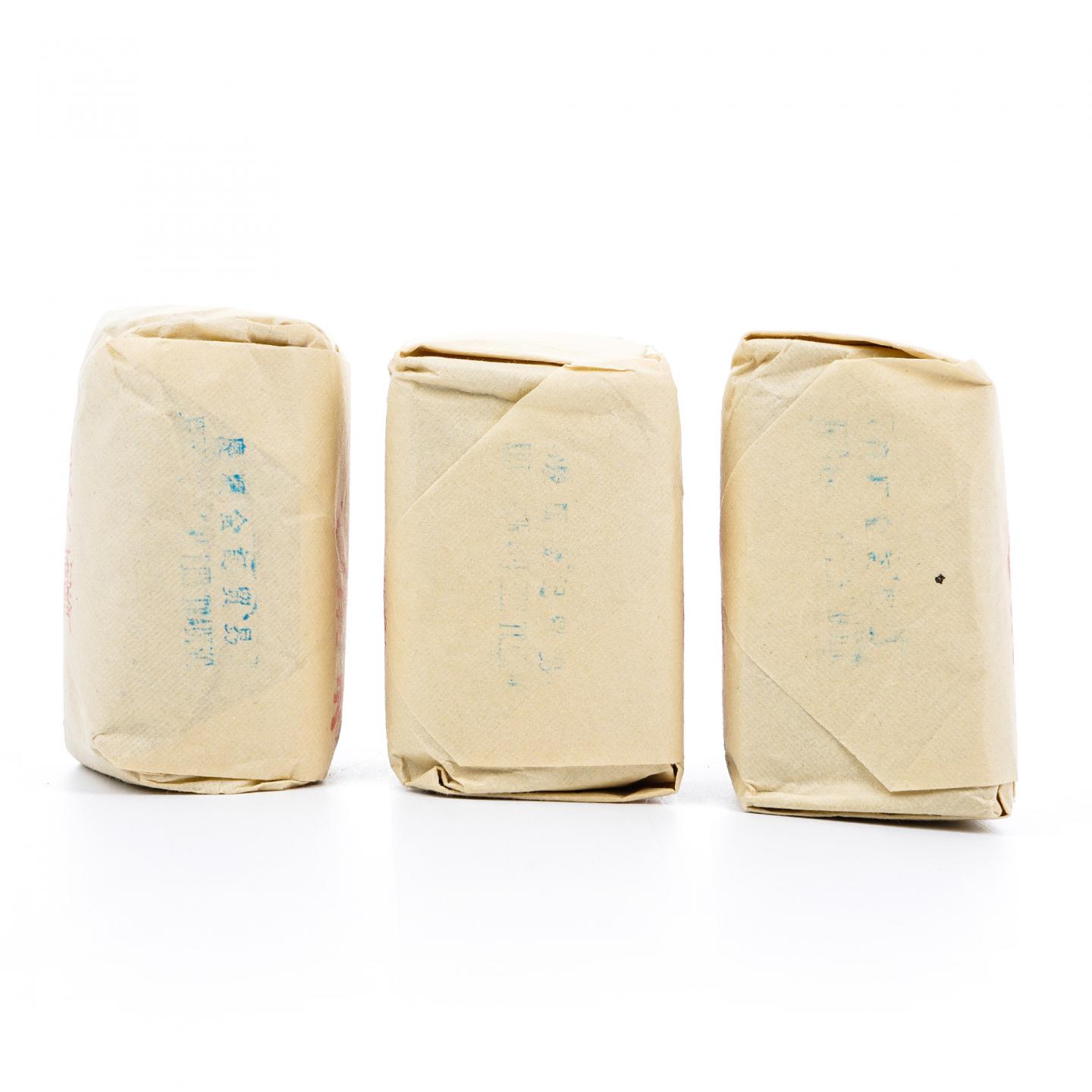 上世纪九十年代 中茶出口金记茶行 甲级武夷名枞白瑞香 50克*3包