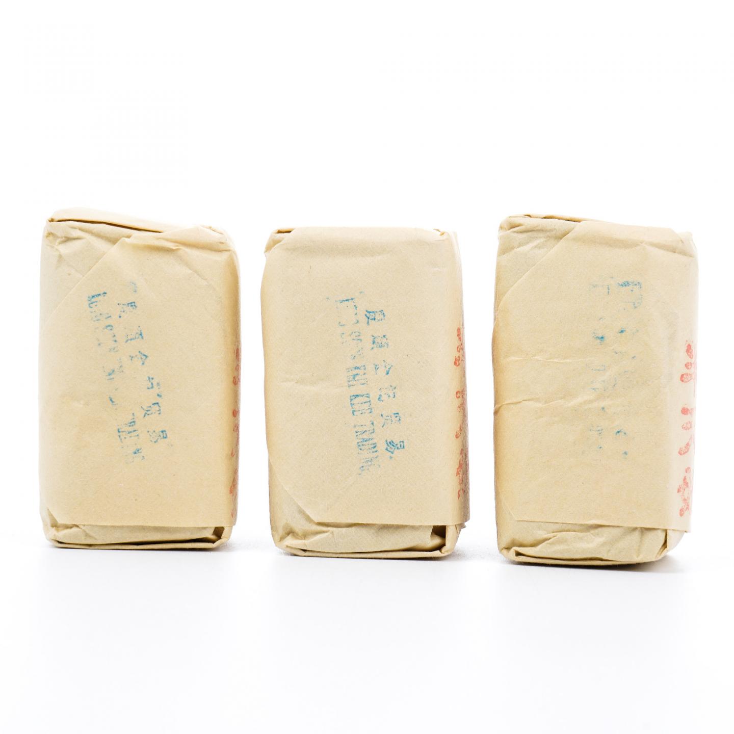 上世纪九十年代 中茶出口金记茶行 甲级武夷四大名枞半天妖 3包*50克