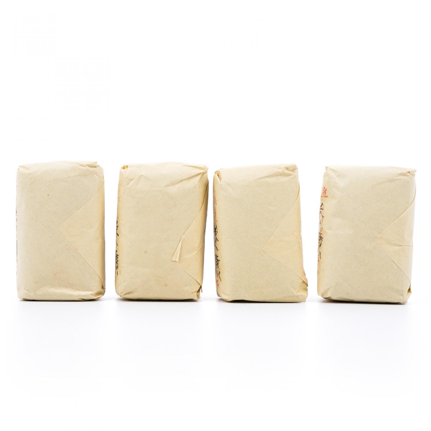 上世纪九十年代 中茶出口金记茶行 甲级武夷四大名枞半天妖 4包*50克