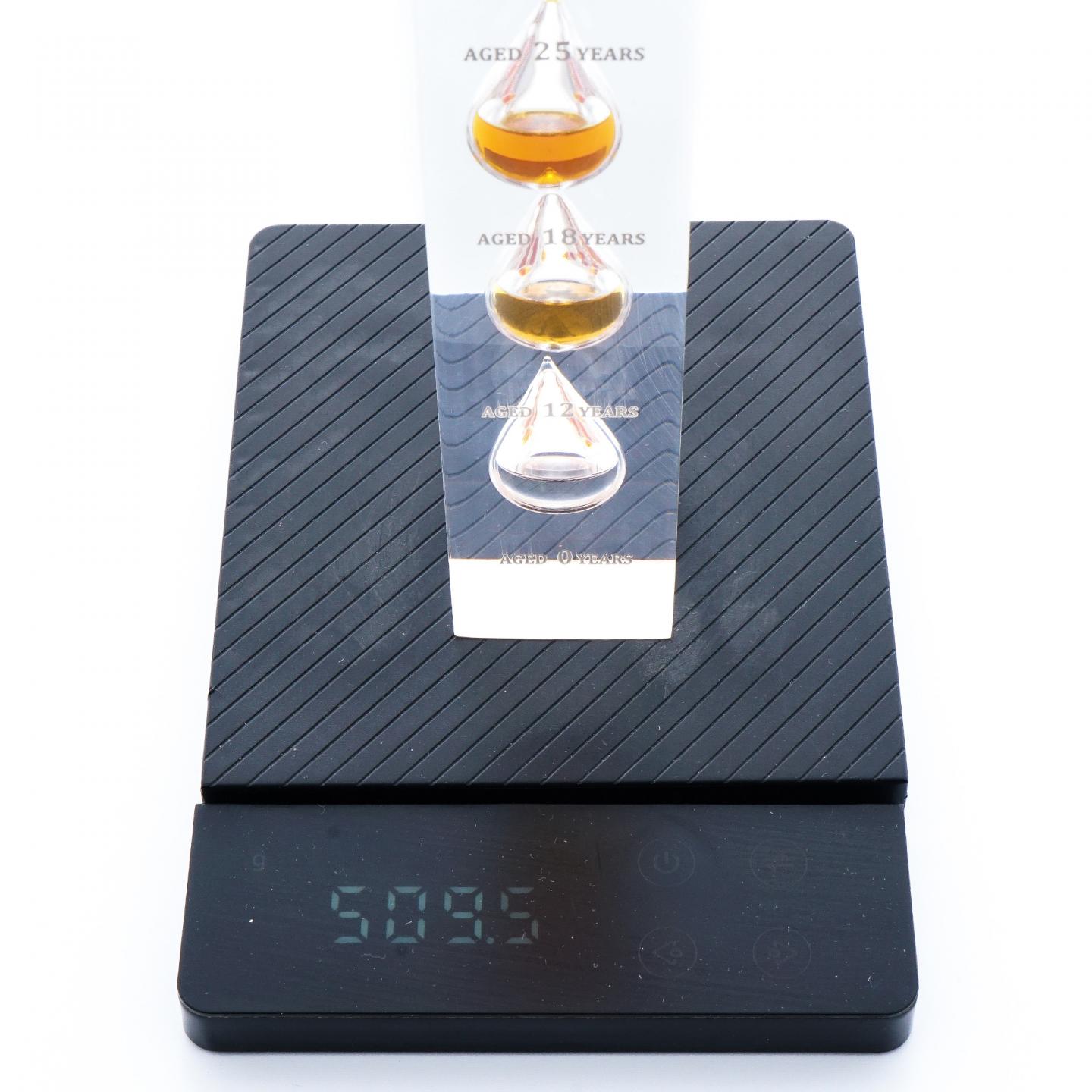 山崎 展示摆件 含50 25 18 12 0年酒液