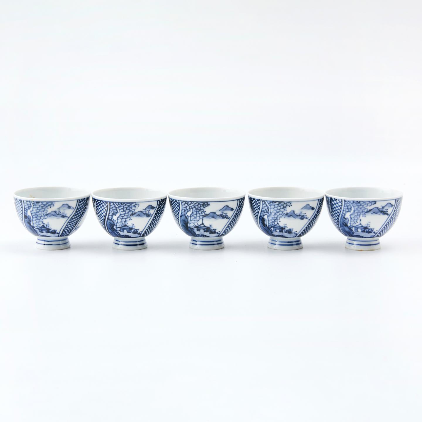 平安七甫|昭和时期 青花染付风景画片薄胎品茗杯5客(附送实木茶托5客)