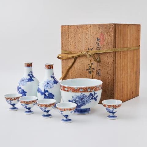 旭昇堂｜大正时期 菊正宗金彩染付手绘菊花酒器组