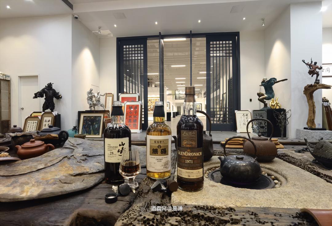 在茶香与酒暖间，找到世界的温柔：简单、真实、充满希望🥃<p class='p'/>本自…