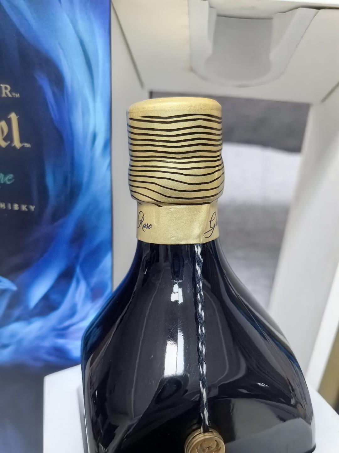 尊尼获加蓝牌格兰乌妮