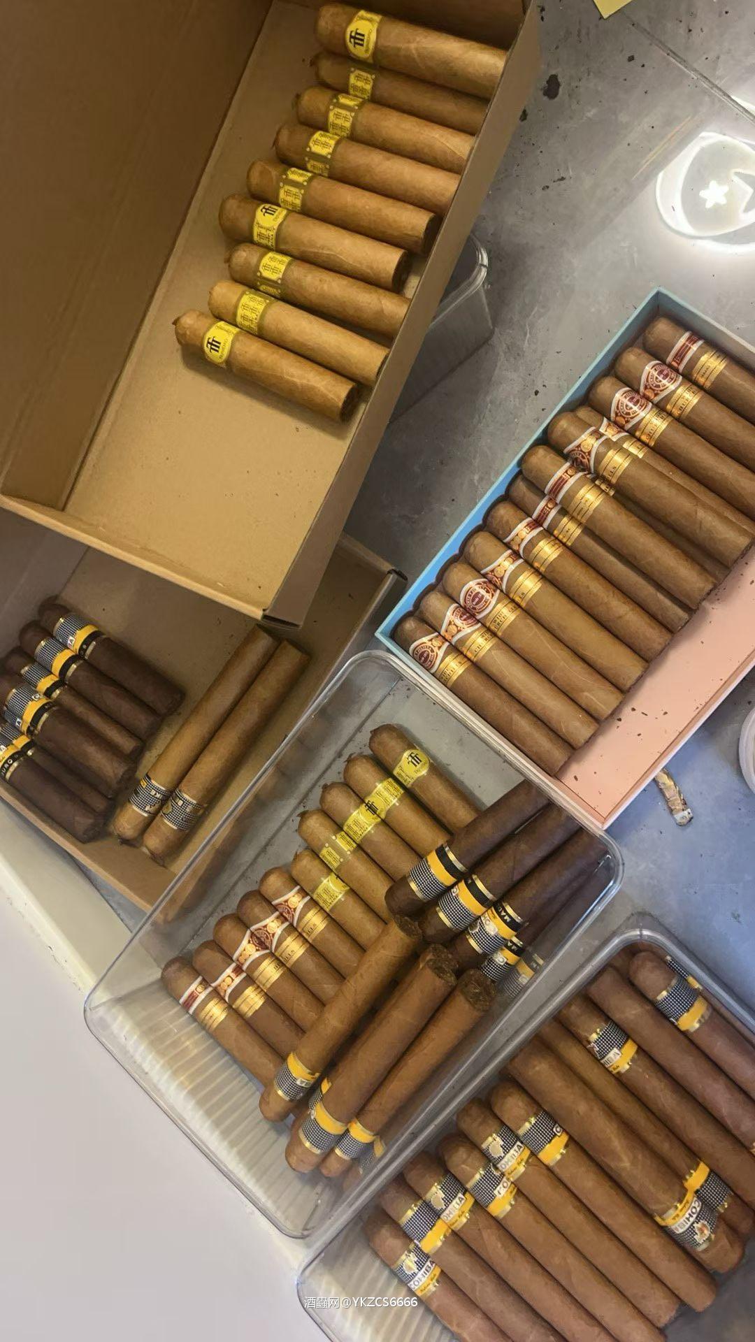 在品鉴洋酒的时候 不要忘记来一只进口私卷