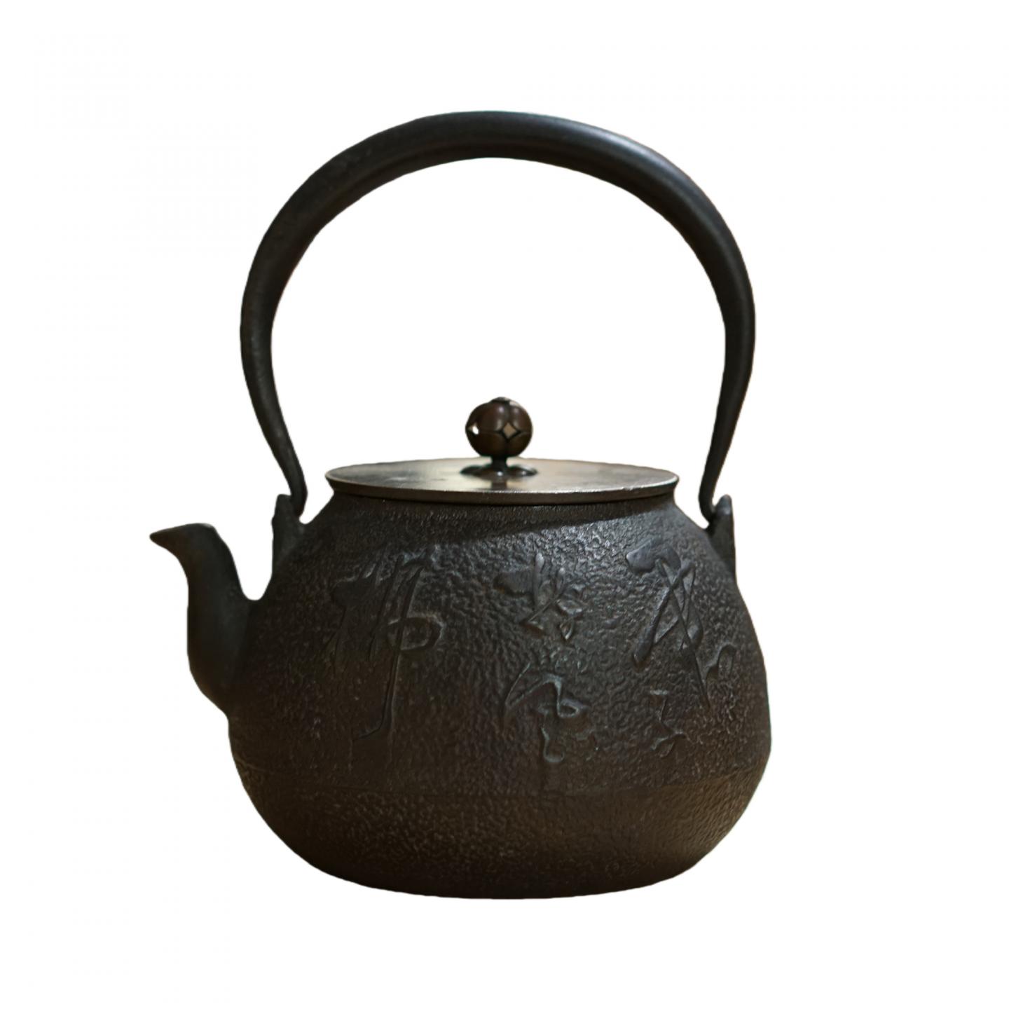 龙文堂造老铁壶 大正时期 23*15*17cm 一把