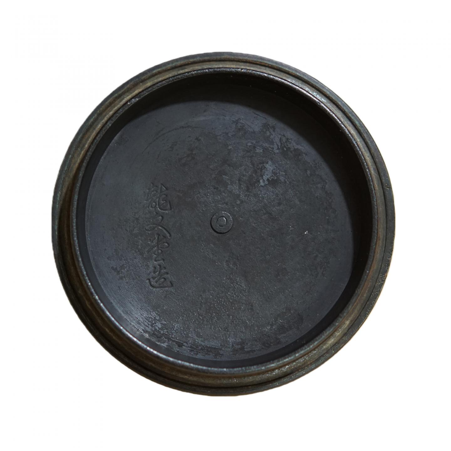 龙文堂造老铁壶 大正时期 23*15*17cm 一把