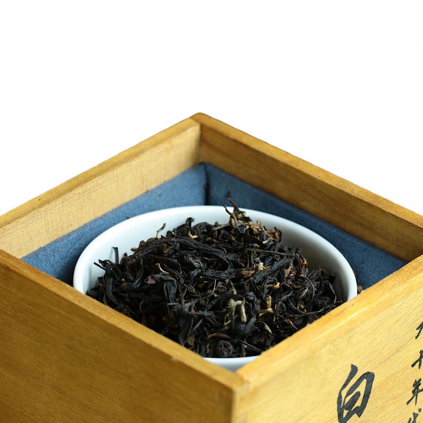 九十年代 白牡丹 一罐 约100克 干仓