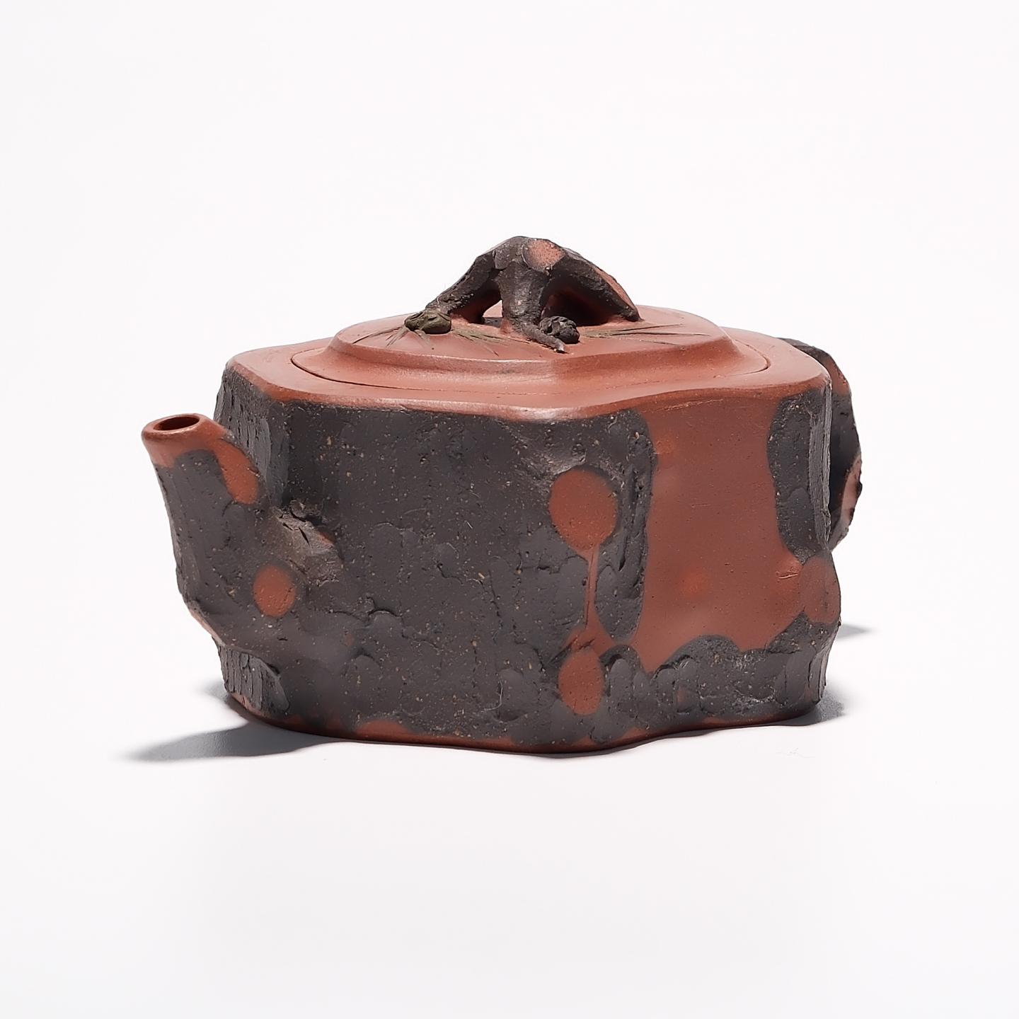 紫砂二厂实力工手 小品松段壶 约80年代 约150cc 高约48mm