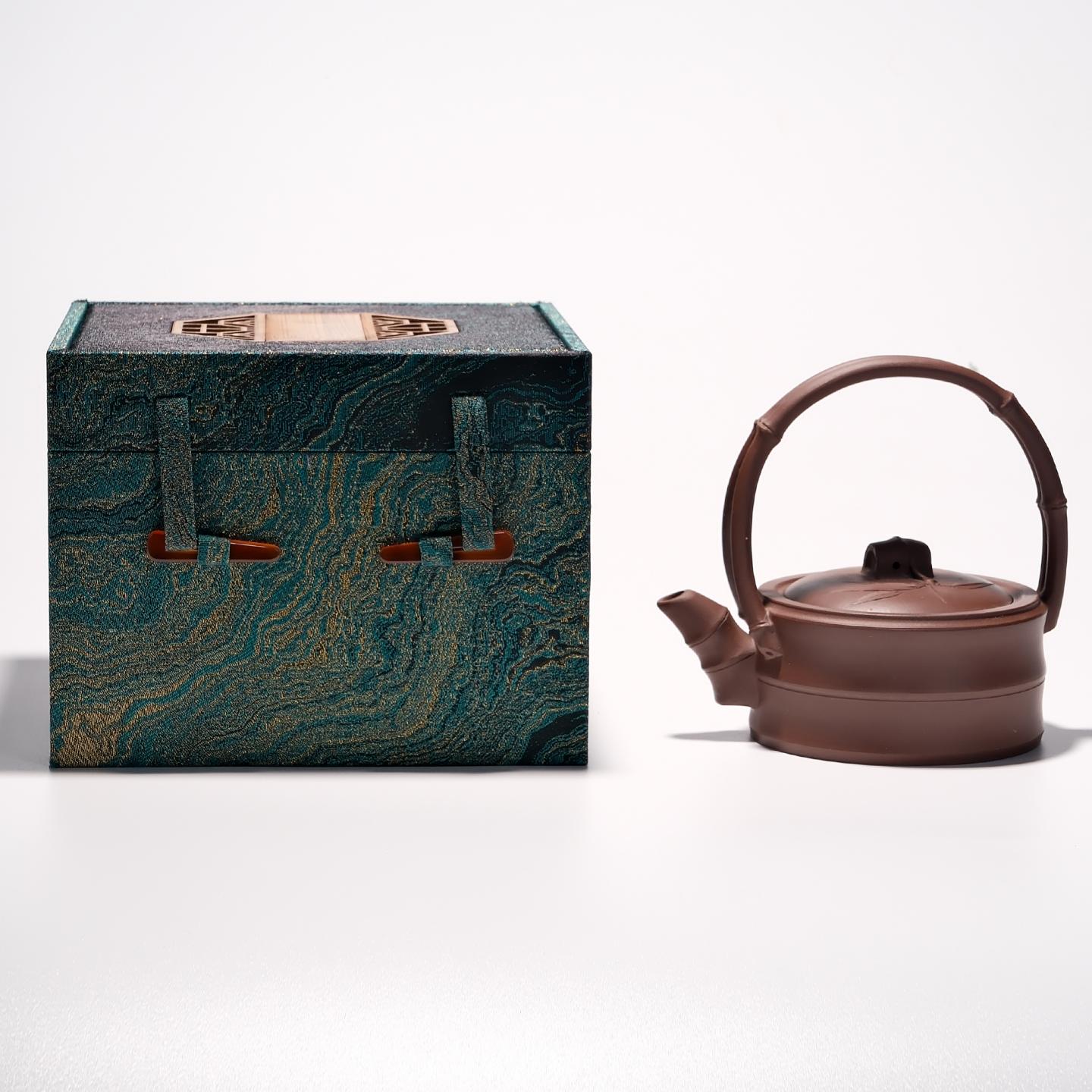 早期紫砂一厂实力工手 竹节提梁壶 约200cc 高约120mm