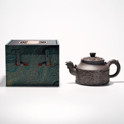 贡局款(堂口) 云龙壶 浮雕绘 高温窑变 约80年代 约300cc 高约80mm 非精雕