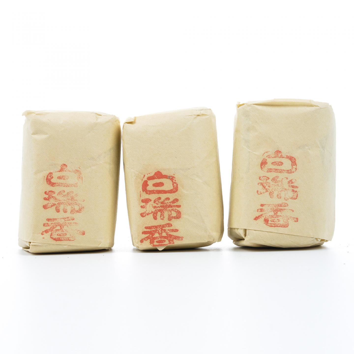 九十年代 中茶出口金记茶行 甲级武夷名枞白瑞香 50克*3包 干仓