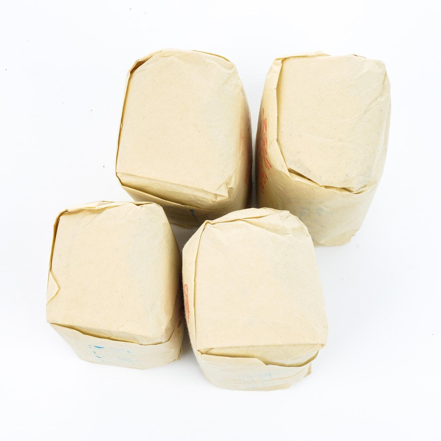 九十年代 中茶出口金记茶行 甲级武夷名枞白瑞香 4包*50克 干仓