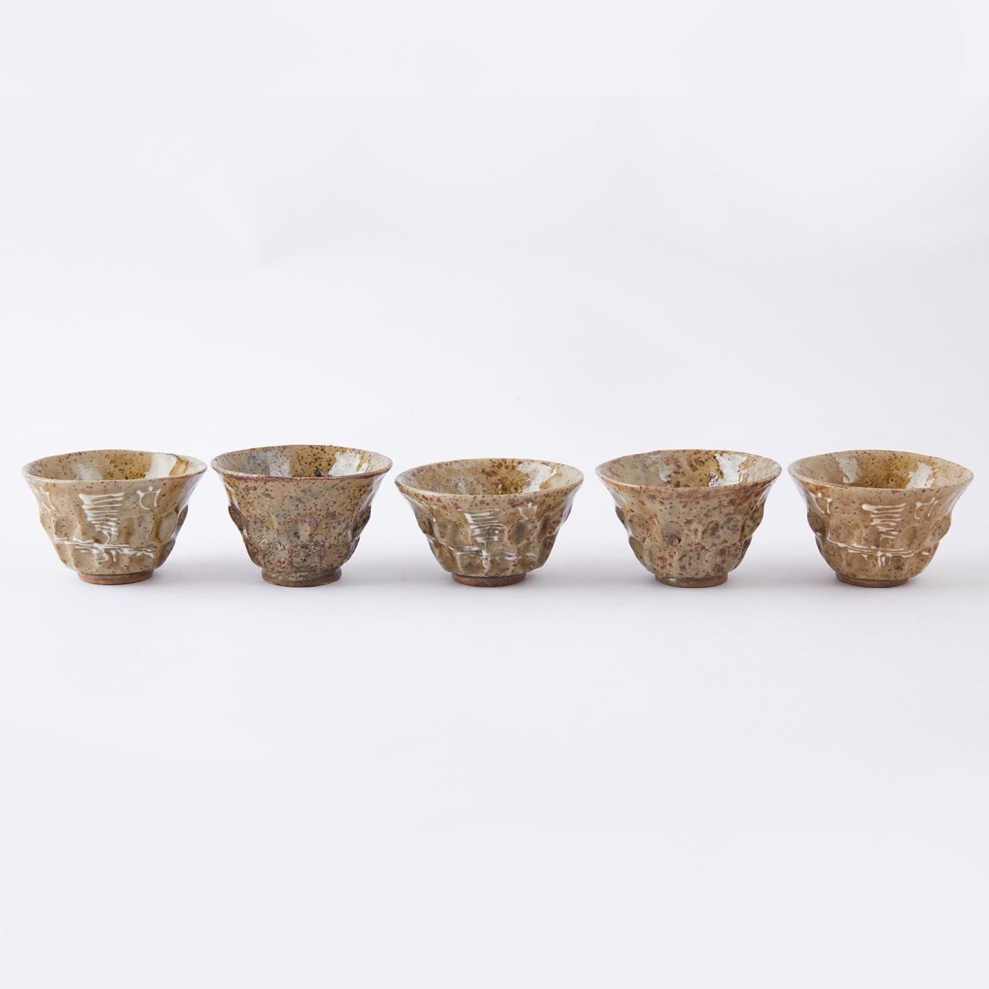 作者在铭|明治-大正时期 名家手捏铁锈釉 釉绘「江帆」品茗主人杯5客