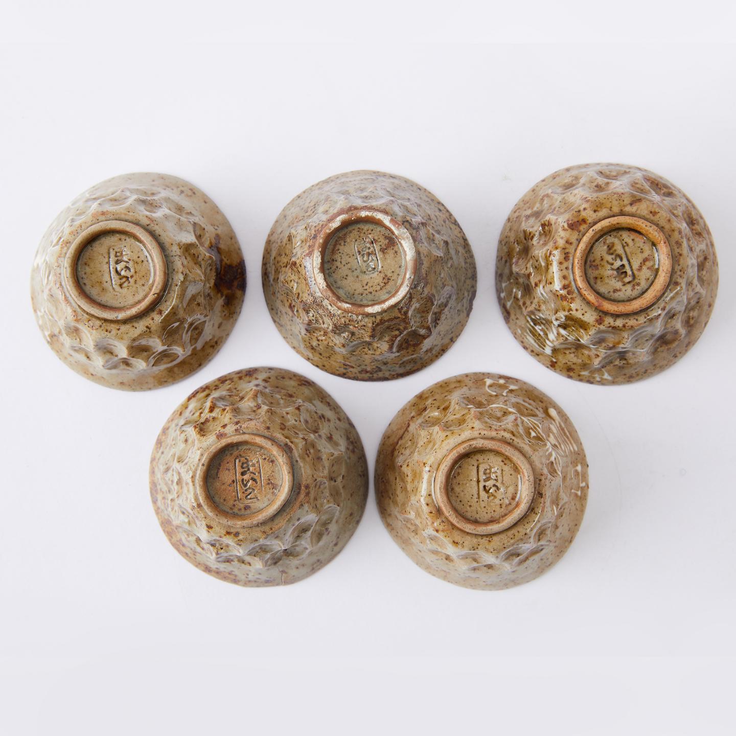 作者在铭|明治-大正时期 名家手捏铁锈釉 釉绘「江帆」品茗主人杯5客