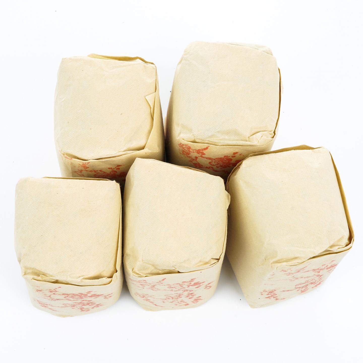 九十年代 中茶出口金记茶行 甲级武夷名枞不知春 50克*5包 干仓