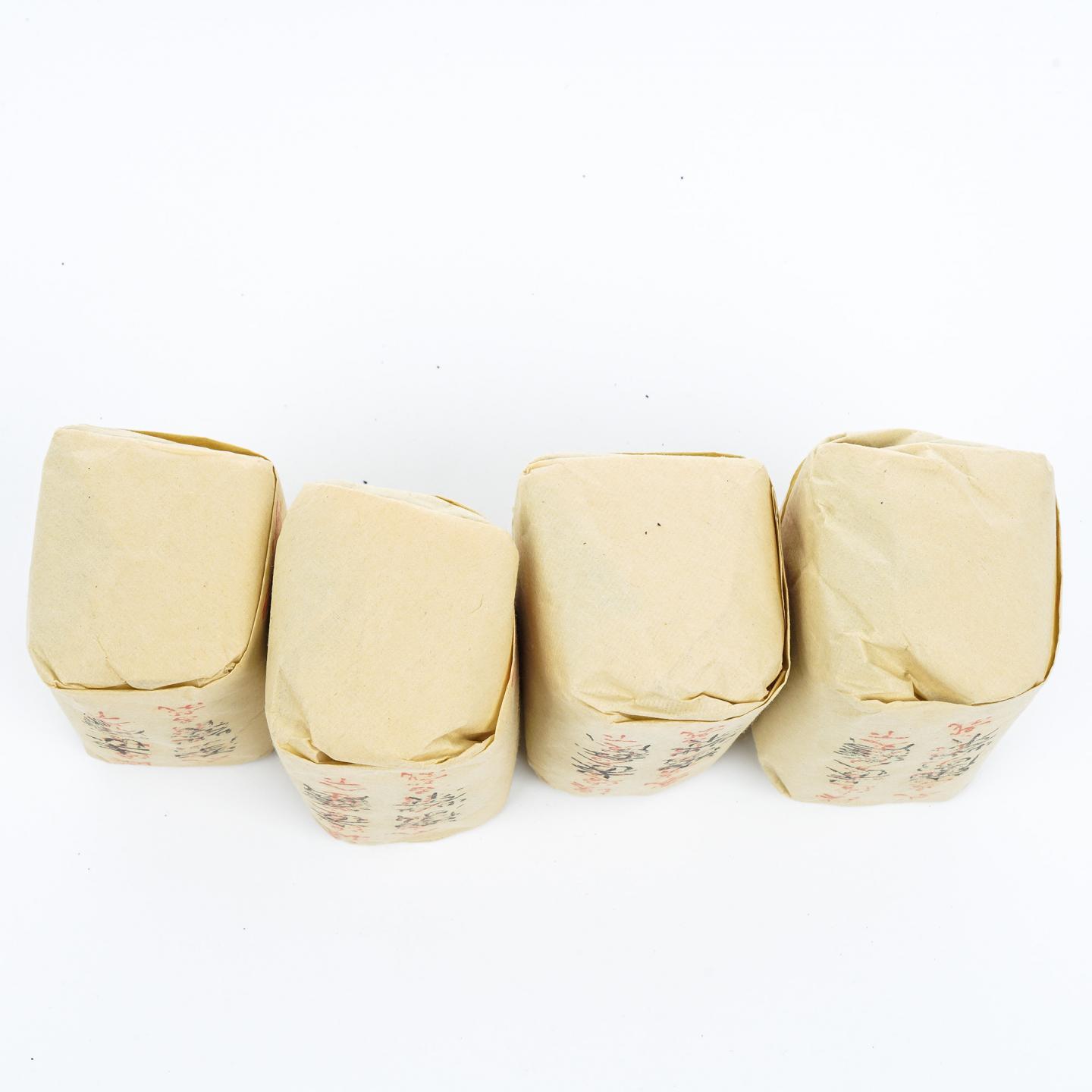 九十年代 中茶出口金记茶行 甲级武夷四大名枞半天妖 4包*50克 干仓