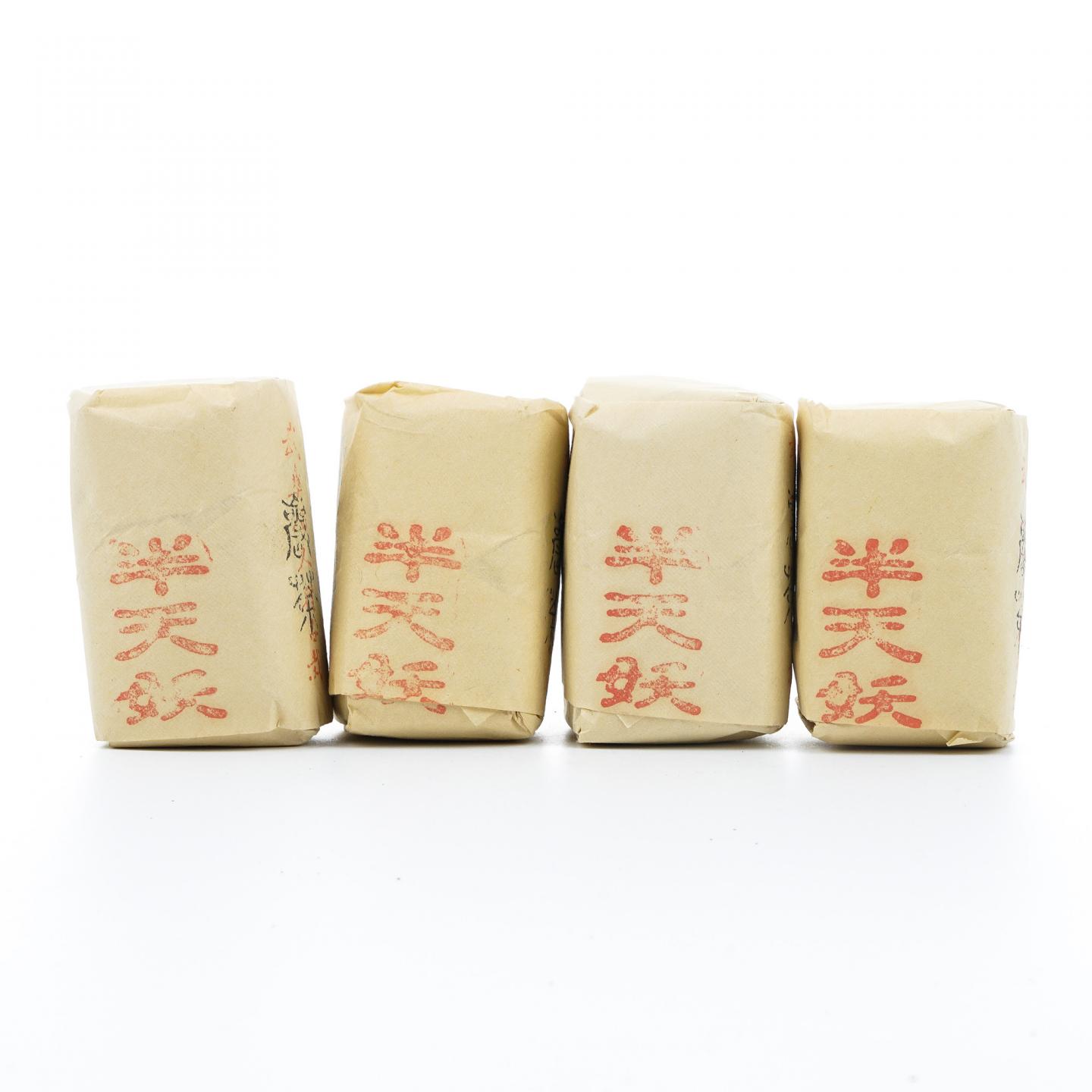 九十年代 中茶出口金记茶行 甲级武夷四大名枞半天妖 50克*4包 干仓