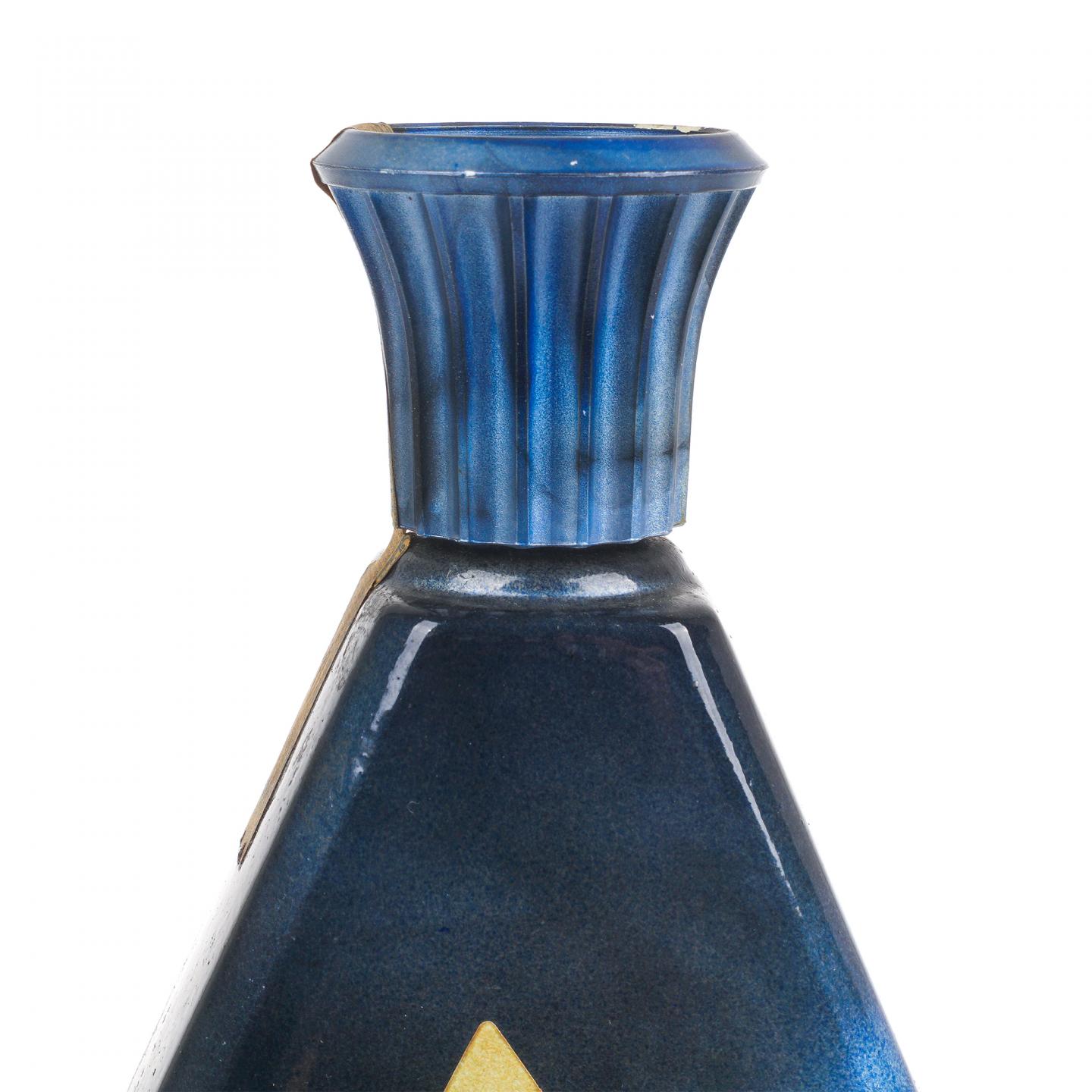 Jim B.Beam 肯塔基波本威士忌 陶瓷瓶 760ml