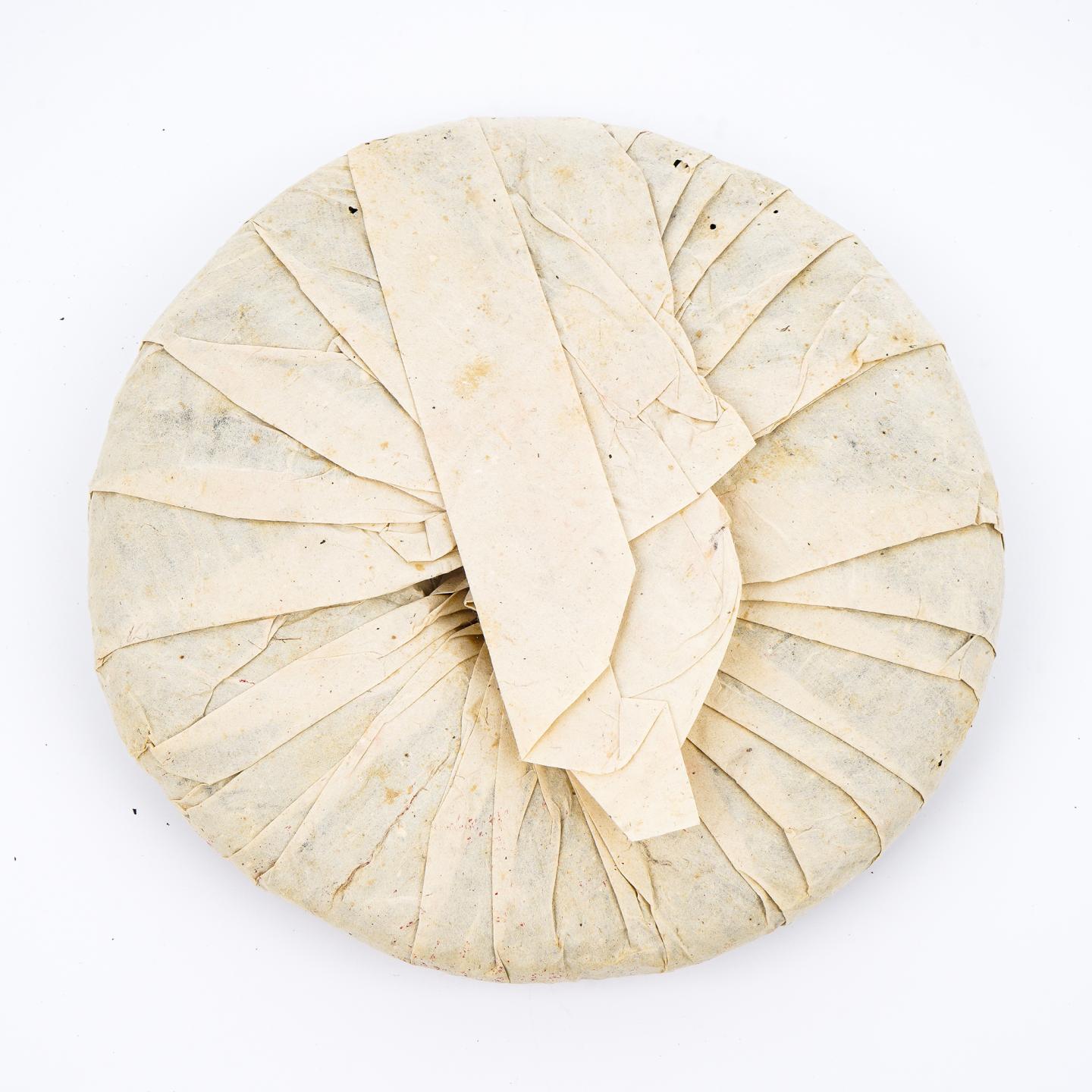 首批八十年代 大红印8892樟香青饼 干仓