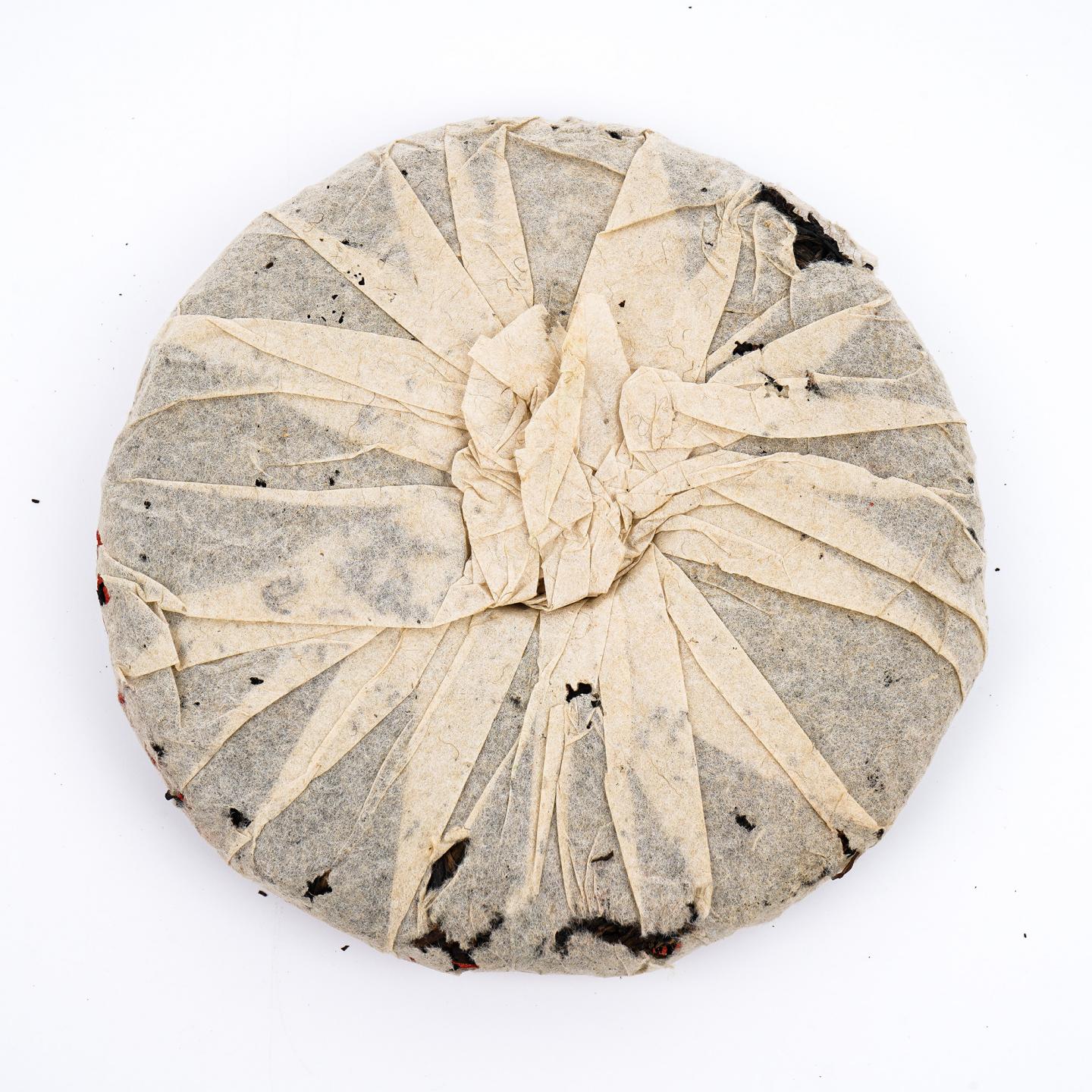 2002年 海湾老同志7548青饼 7饼 干仓