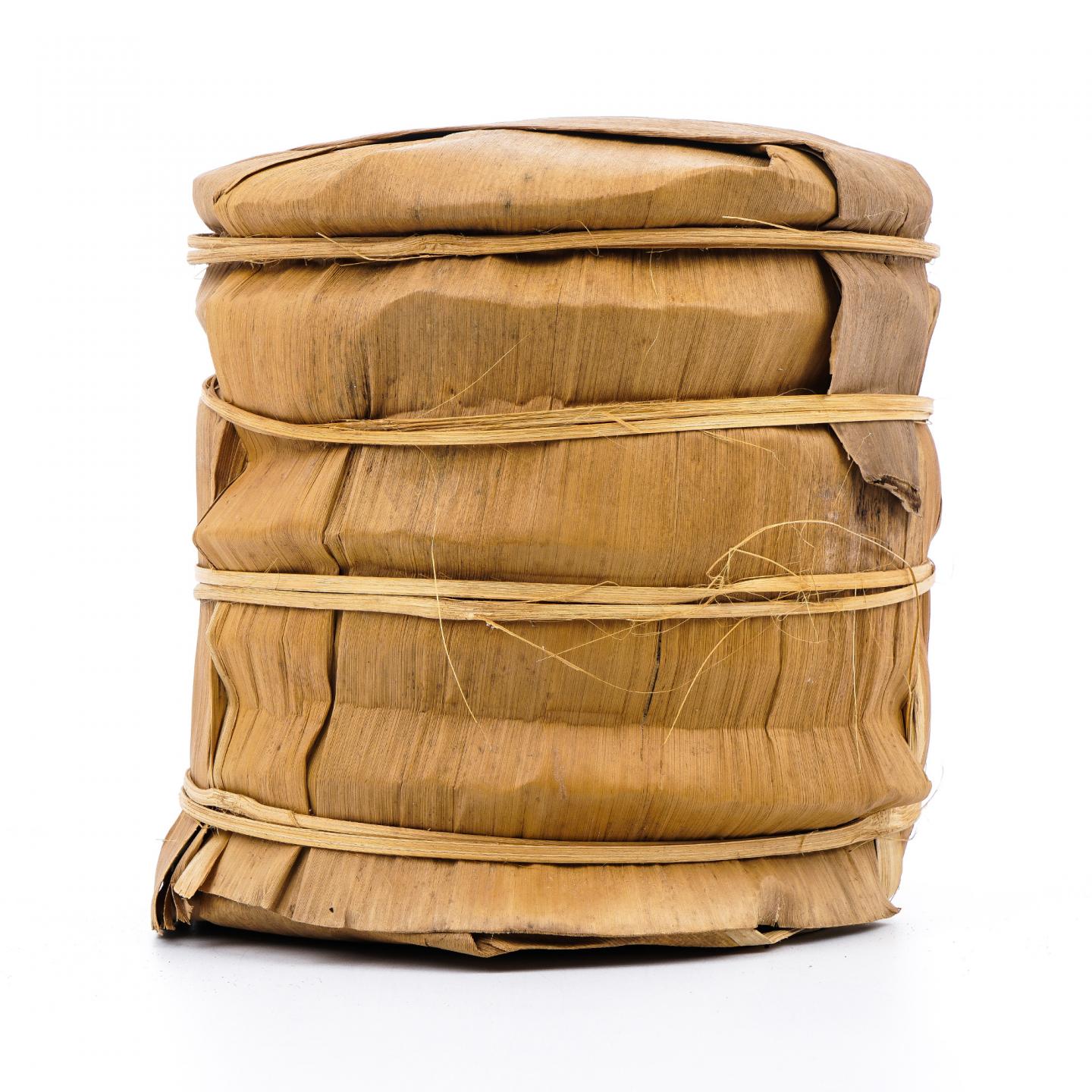 九十年代 易武古树黄片 7饼 干仓