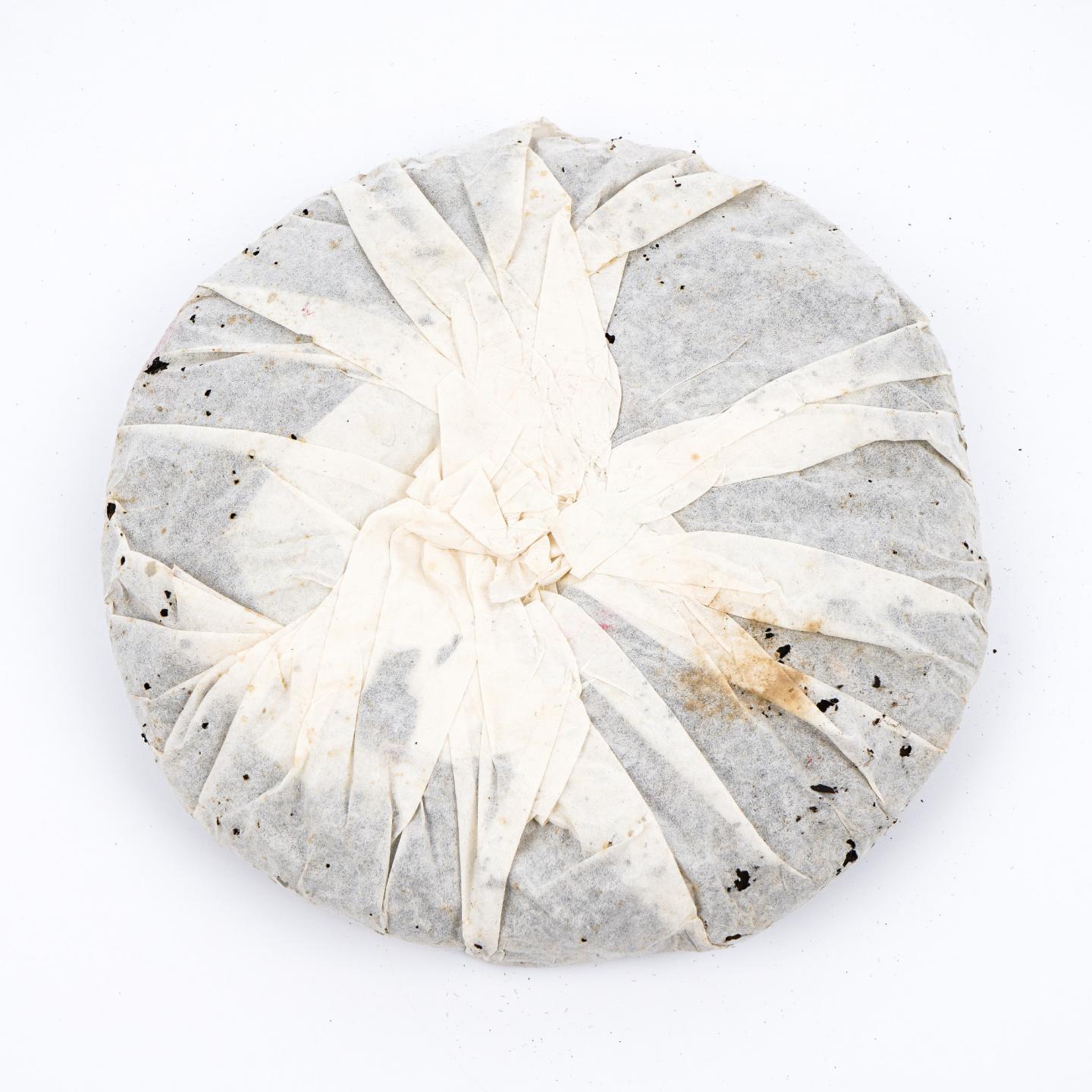 九十年代 易武古树黄片 7饼 干仓