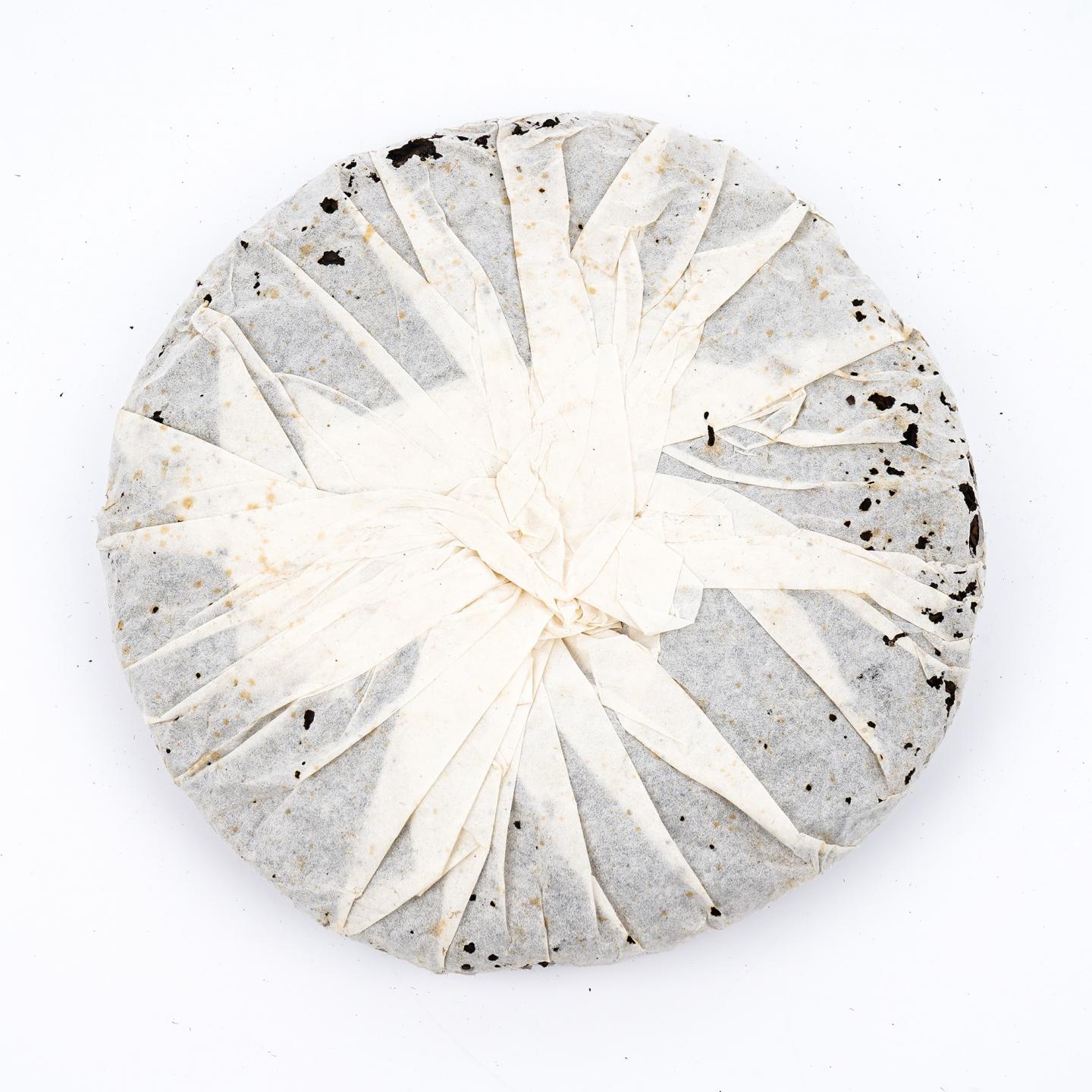 九十年代 易武古树黄片 7饼 干仓